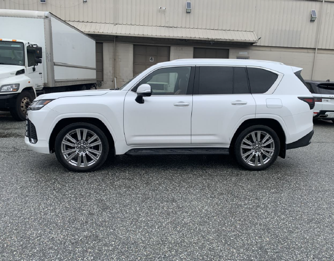 2023 LEXUS LX 600 EXECUTIVE VIP PACKAGE
